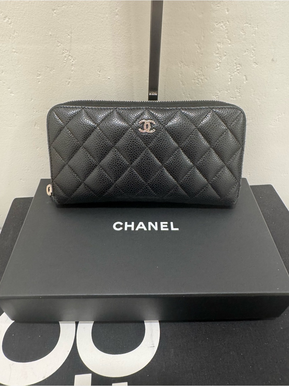CHANEL Black Quilted caviar Zip-Around Wallet with Silver-Tone CC